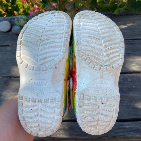 Rainbow Crocs, size C13 - Picture 3 of 3